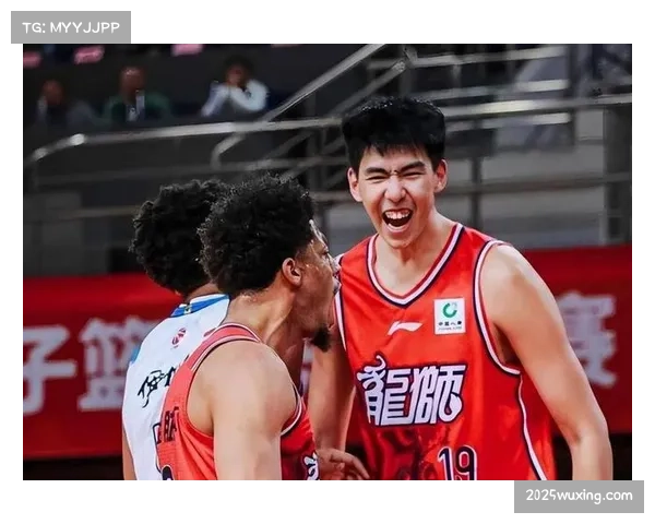 西热力江点评广州队中锋徐昕进步，称其收到NBA试训邀请正常